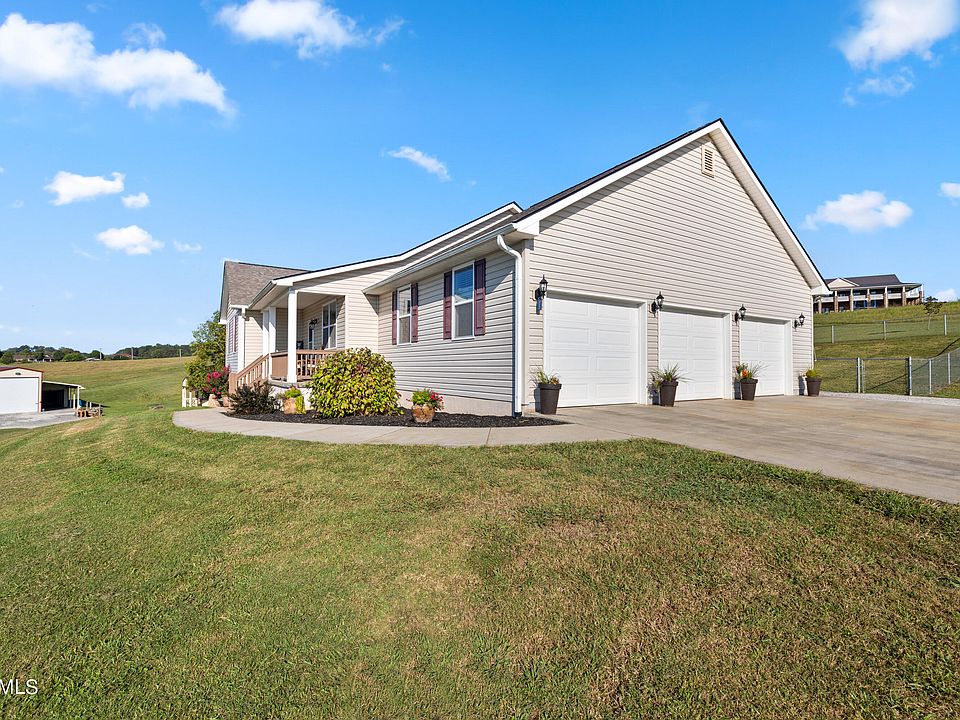 820 Kodak Rd, Kodak, TN 37764 Zillow