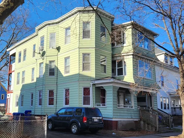 88-90 Beaumont St, Springfield, MA 01108