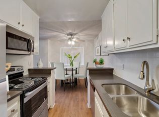 1015 S Barrington Ave #6431278, Los Angeles, CA 90049