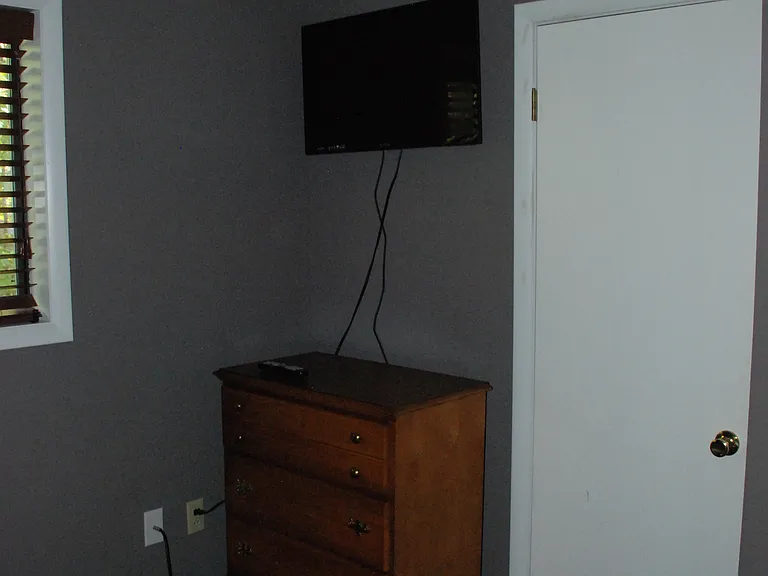 Maxatawny Dr — Photo 11