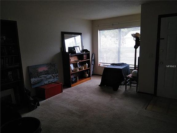 4th image of 1514 Brookside Ave