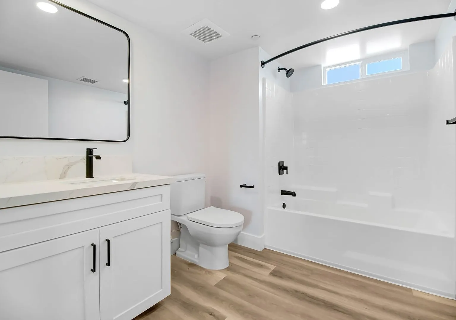 Carpenter 54 — Photo 4