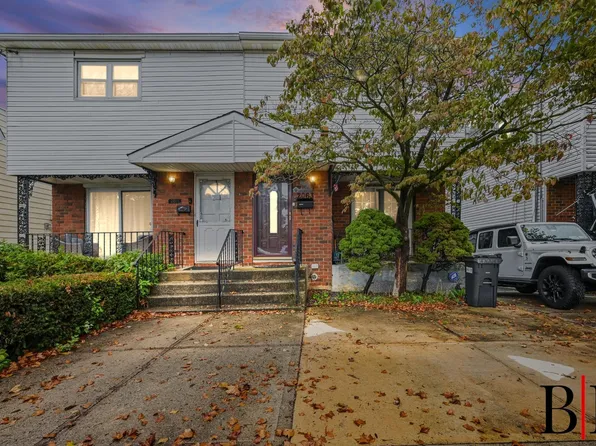 2063 East 71st Street image 2 of 24