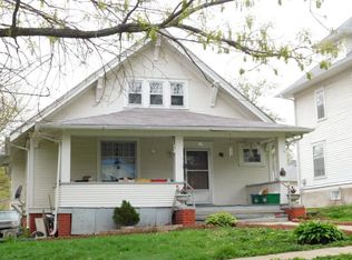 1018 N 32nd St, Omaha, NE 68131