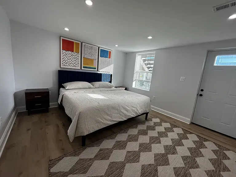 1331 Queen St NE — Photo 45