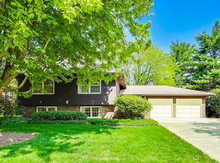 828 S Jackson St, Batavia, IL 60510