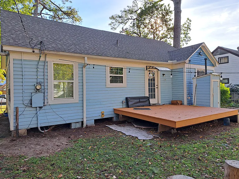 Rear deck, overlooking back yard.