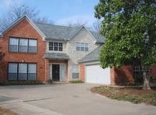 102 Rocky Pointe Ct, Garland, TX 75044