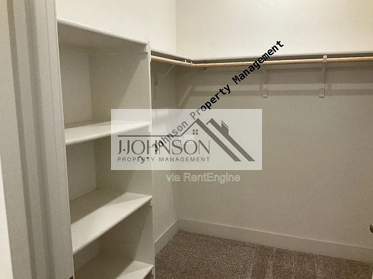 994 Osprey Dr — Photo 11