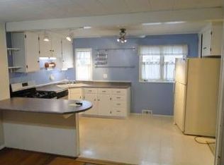 1130 W Dexter Trl, Mason, MI 48854