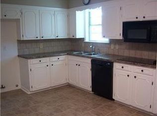 310 Americana Dr, Shreveport, LA 71105