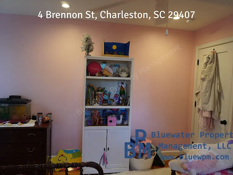 4 Brennon St — Photo 7