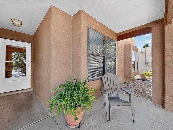 3rd image of 7495 Sagebrush Rd