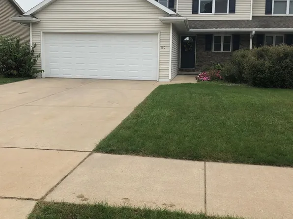 160 E River Dr, De Pere, WI 54115