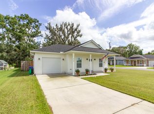 423 N Carolina Ave, Hastings, FL 32145