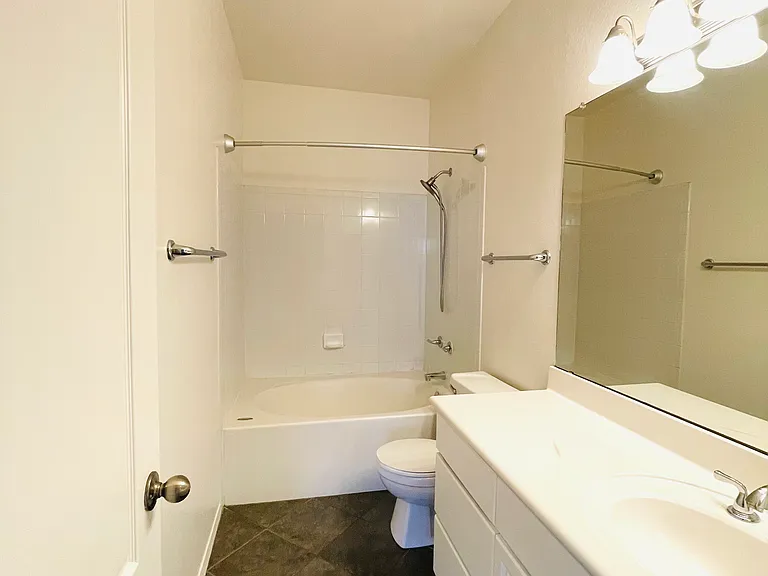 1411 E Orangewood Ave #205 — Photo 7