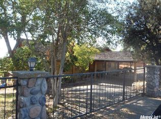 7184 Da Lee Rd, Valley Springs, CA 95252