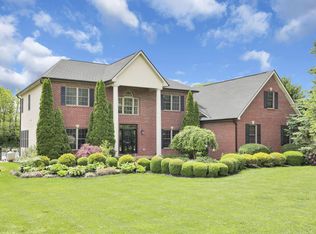 10119 Fairfield Farms Dr, Canal Winchester, OH 43110