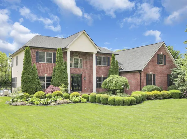 10119 Fairfield Farms Dr, Canal Winchester, OH 43110