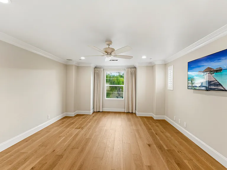 21261 Baeza Cir — Photo 28