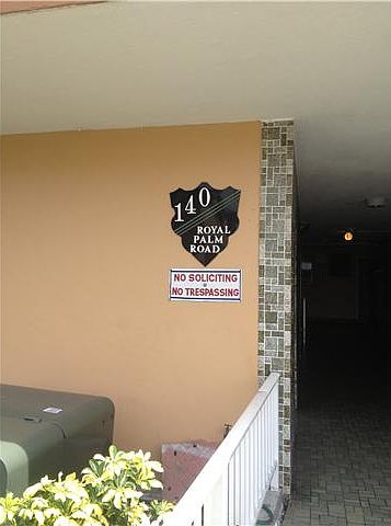 2nd image of 140 Royal Palm Rd APT 105
