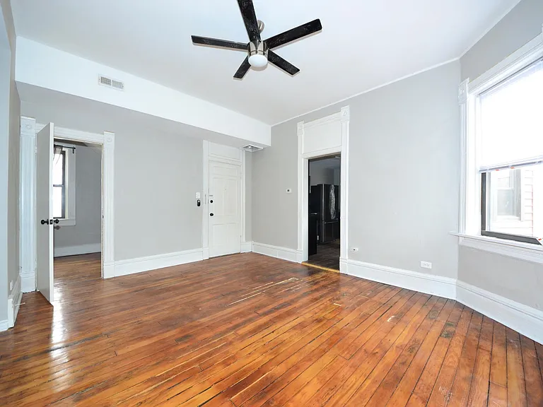 3324 S Halsted St #3F — Photo 6