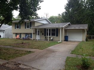 504 Kenyon Dr, Springfield, IL 62704