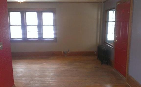 5th image of 1800 44th Ave N
