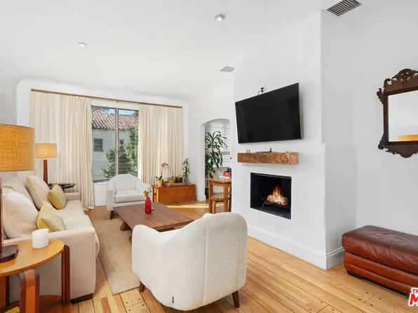 1345 N Hayworth Ave APT 206, West Hollywood, CA 90046