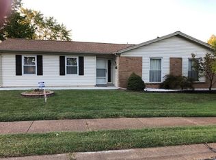 5001 Kerth Rd, Saint Louis, MO 63128