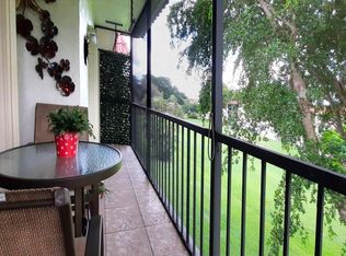 291 S Hollybrook Dr APT 305, Pembroke Pines, FL 33025