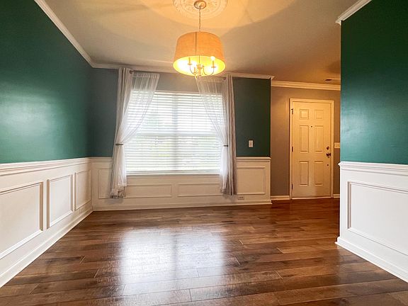 4th image of 6636 Centerline Dr