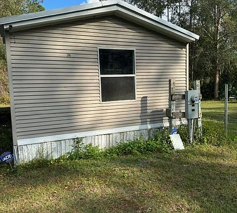 3rd image of 104 Trisail Ave