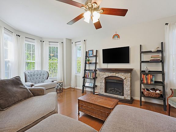 2nd image of 22 Churchill Ave APT B1