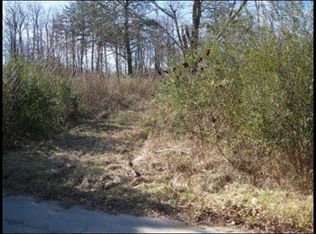 White Oak St, Jamestown, TN 38556