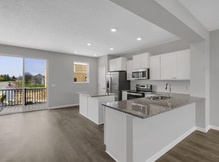 13622 Pine Dr, Rogers, MN 55374
