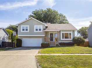145 Kaylin Dr, Waukee, IA 50263