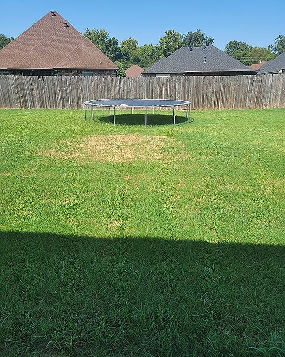2nd image of 760 Hackberry Dr