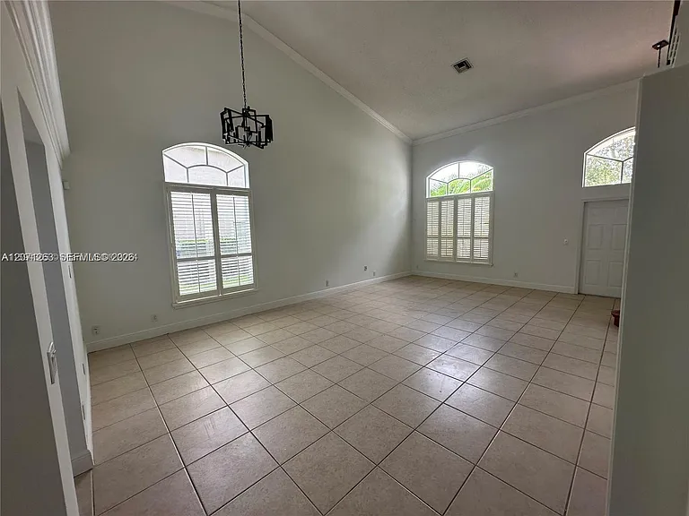 13274 NW 15th Ct — Photo 7
