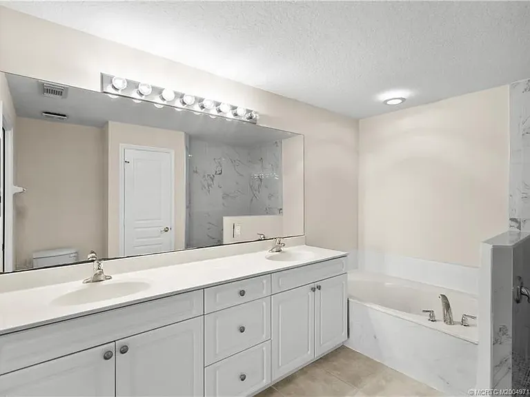10472 SW Ashlyn Way — Photo 14