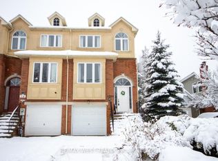 104 A Benson Ave, Richmond Hill, ON L4C4E7
