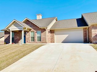 1032 E 16th St, Mountain Home, AR 72653