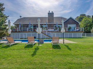 314 Saint Andrews Rd W, Southampton, NY 11968