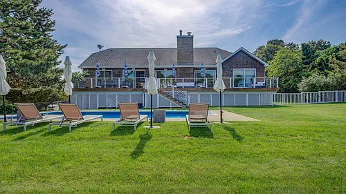 314 Saint Andrews Rd W Photo 1