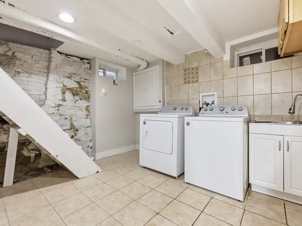 85 Stuyvesant Avenue image 11 of 11