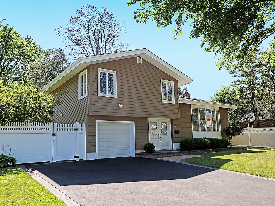 1st image of 238 Birchwood Park Dr