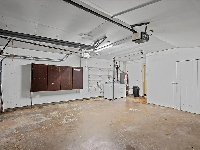 13 Lyncrest Dr — Photo 14