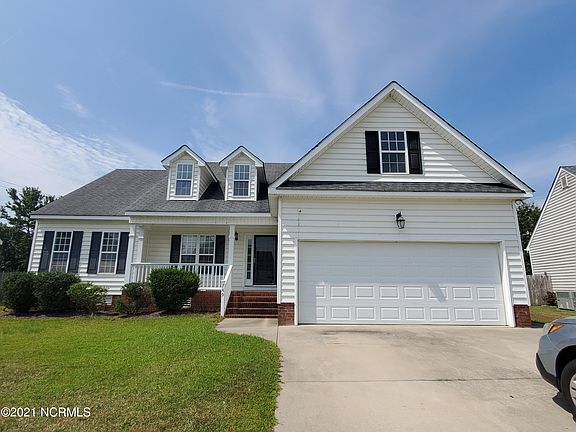 3rd image of 749 Fox Chase Ln