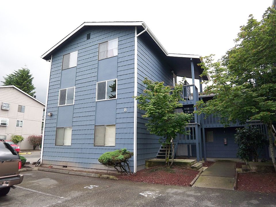 1st image of 3302 I St NE APT B204