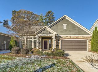 8235 Parknoll Dr, Huntersville, NC 28078